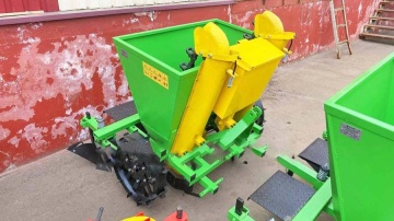 Картофелесажалка Bomet | Бомет S-239 (62,5-67,5 см)
